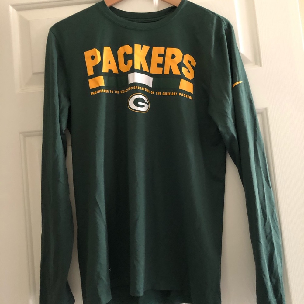 Green Bay packers long sleeve shirt (B)